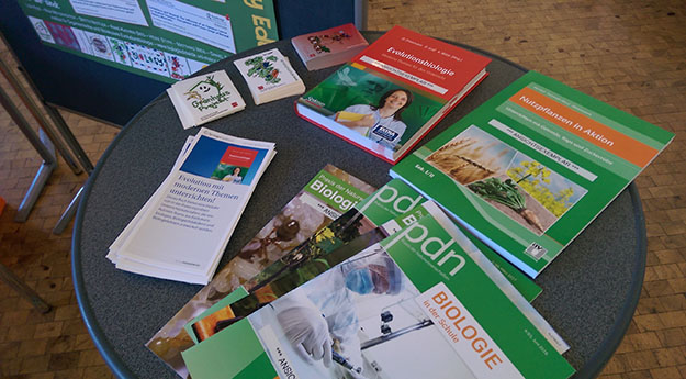 In die Lehre im Bachelor- und Masterstudiengang fließen auch Ergebnisse unserer biologiedidaktischen Forschungs- und Entwicklungsprojekte ein. - Foto/©: AG Didaktik der Biologie, JGU